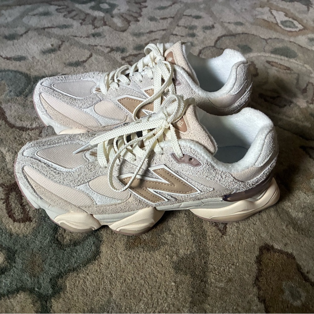 10.5 New balance 9060 sea salt and bisque